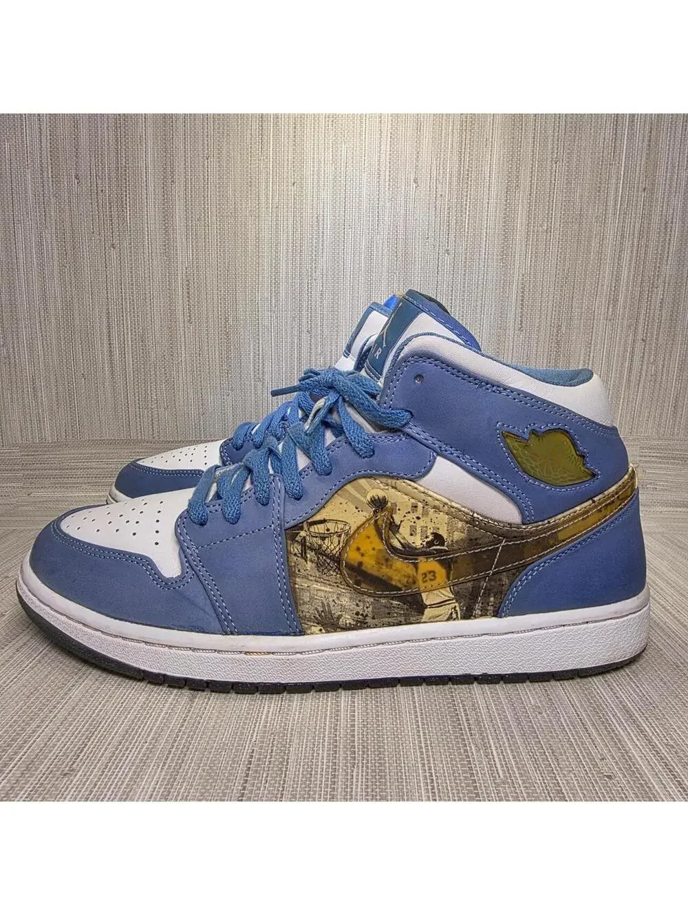 Nike Air Jordan 1 Mid Alpha 316269-142 White University Blue Men's Size 11 2007